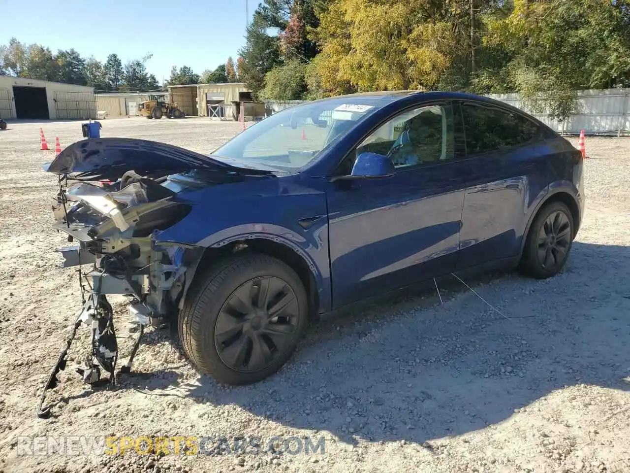 1 Photograph of a damaged car 7SAYGDED2RA320548 TESLA MODEL Y 2024
