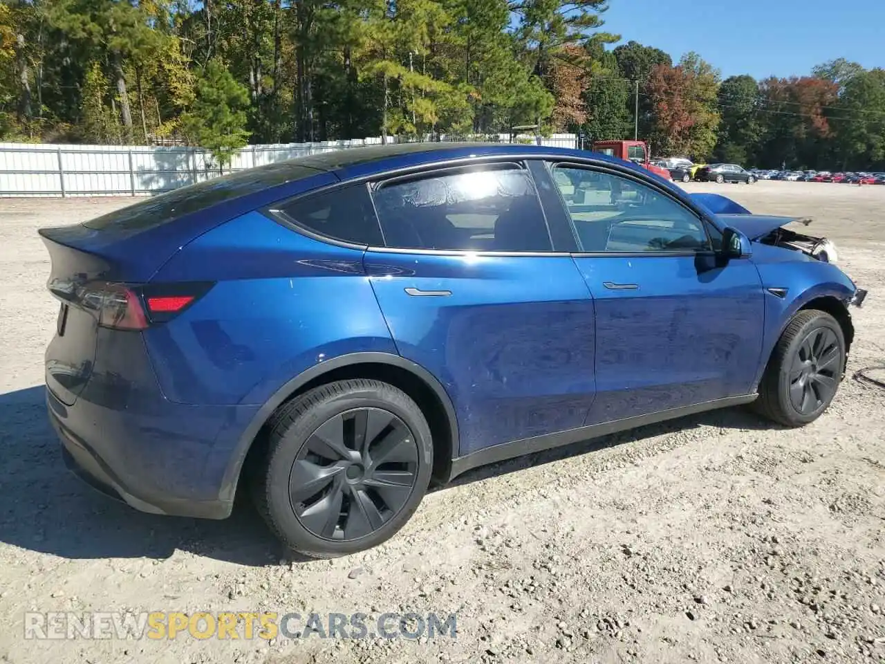 3 Photograph of a damaged car 7SAYGDED2RA320548 TESLA MODEL Y 2024