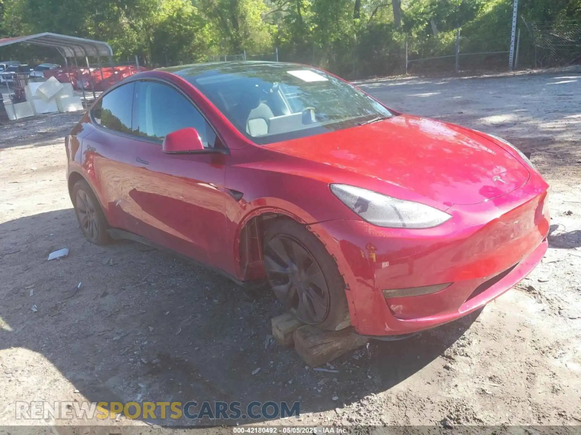 1 Photograph of a damaged car 7SAYGDED2RA325538 TESLA MODEL Y 2024