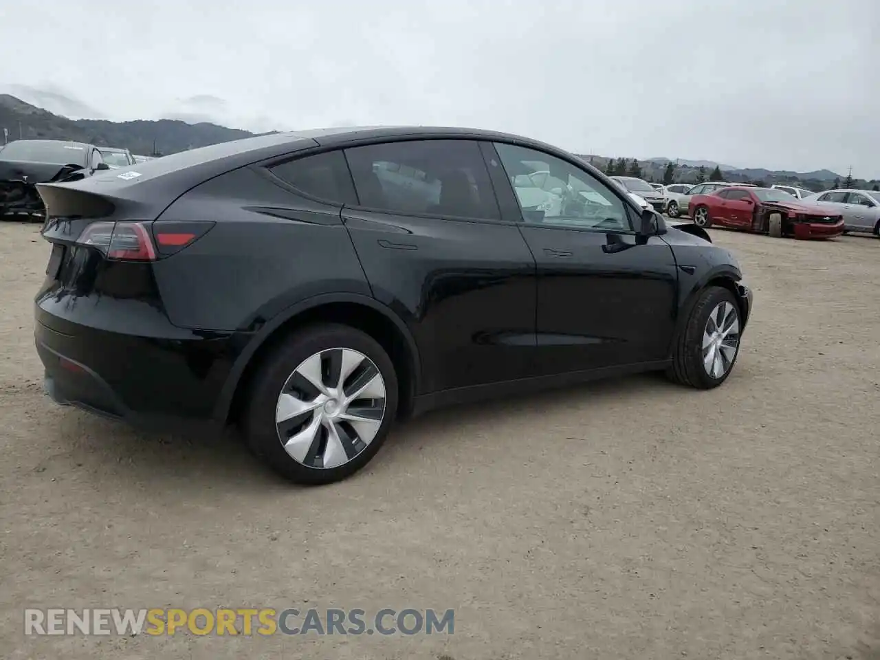 3 Photograph of a damaged car 7SAYGDED2RF028899 TESLA MODEL Y 2024