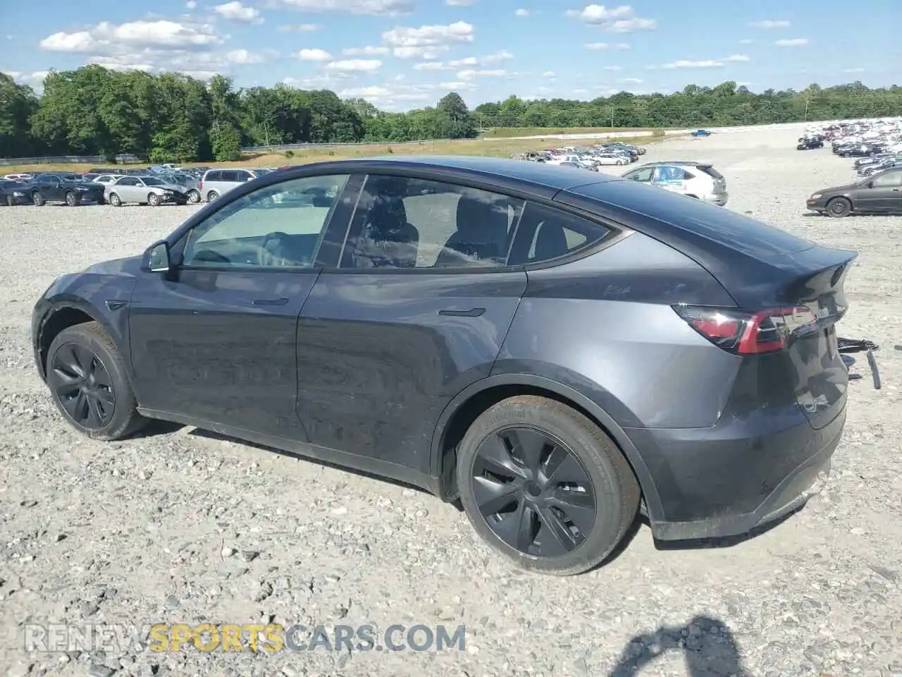 2 Photograph of a damaged car 7SAYGDED3RA330876 TESLA MODEL Y 2024