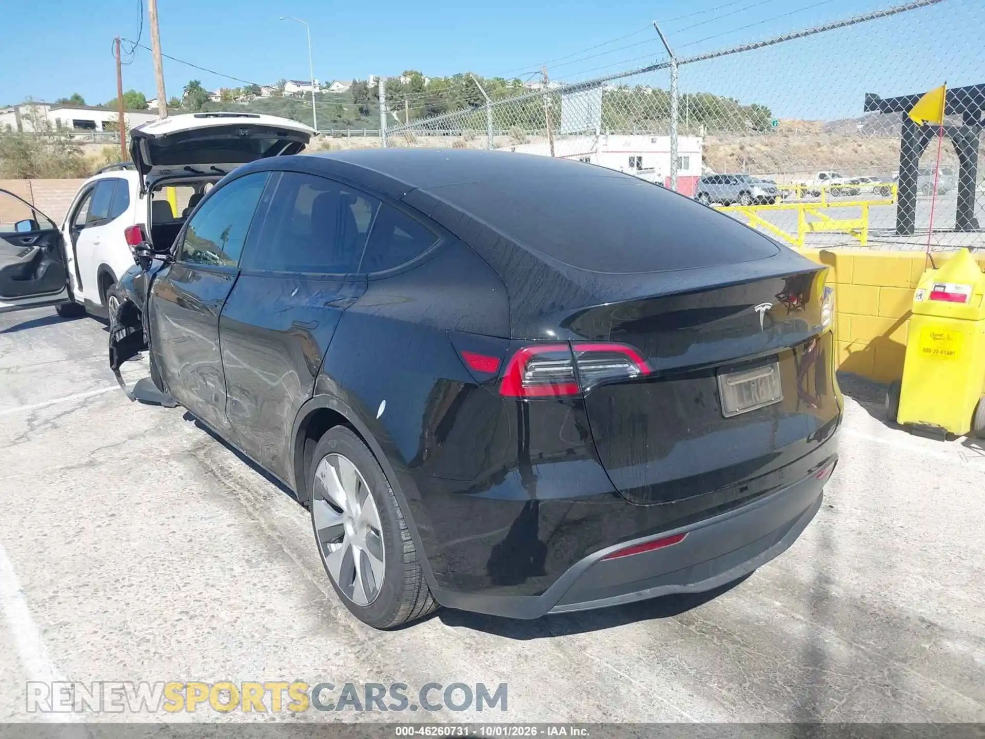 3 fotografías del automóvil dañado 7SAYGDED3RF009441 TESLA MODEL Y 2024