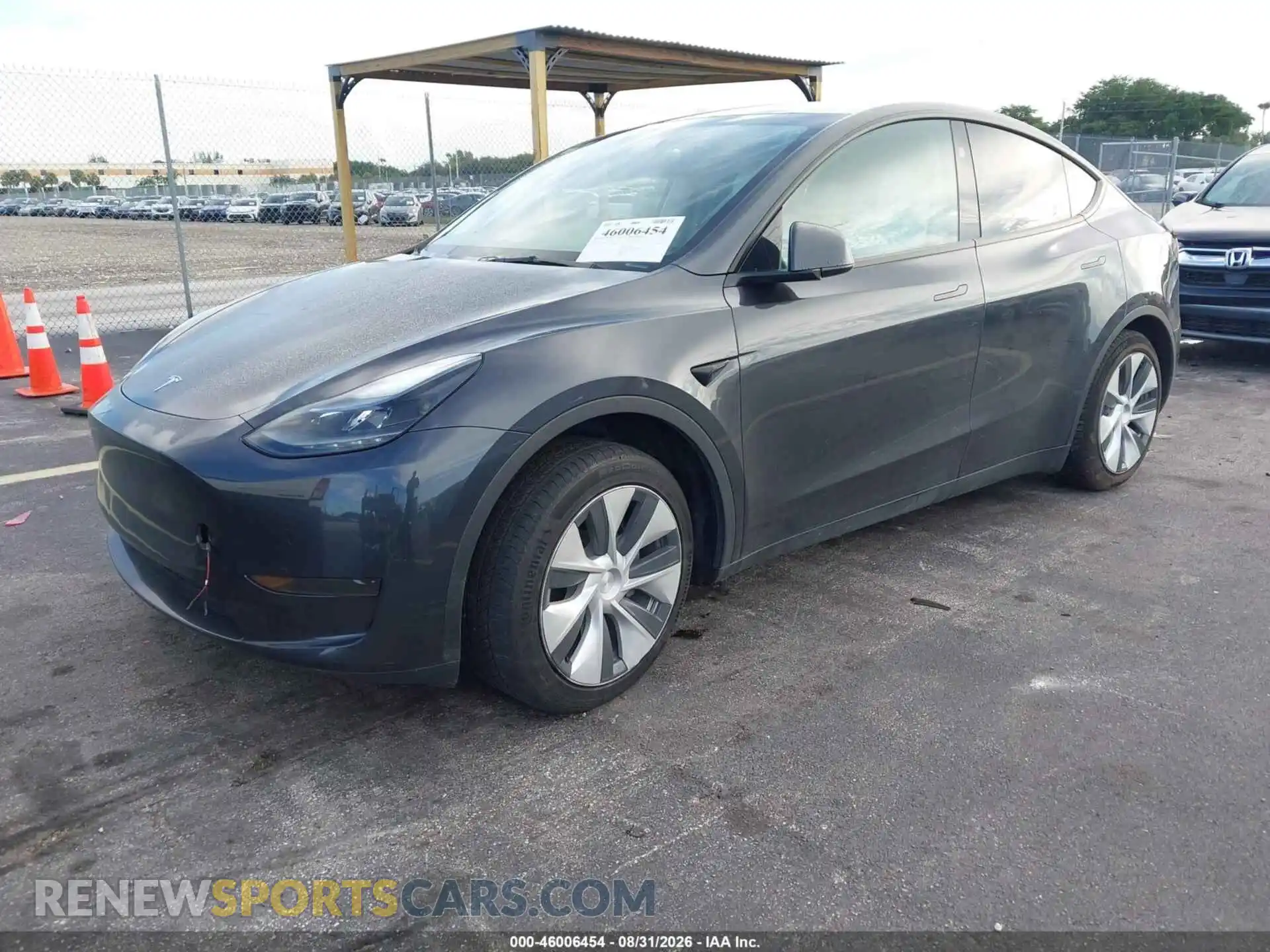 2 Фотография поврежденного автомобиля 7SAYGDED3RF039636 TESLA MODEL Y 2024
