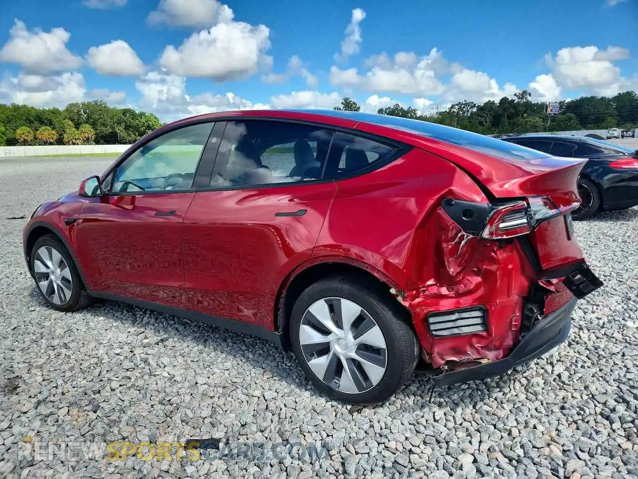 2 Photograph of a damaged car 7SAYGDED3RF089484 TESLA MODEL Y 2024