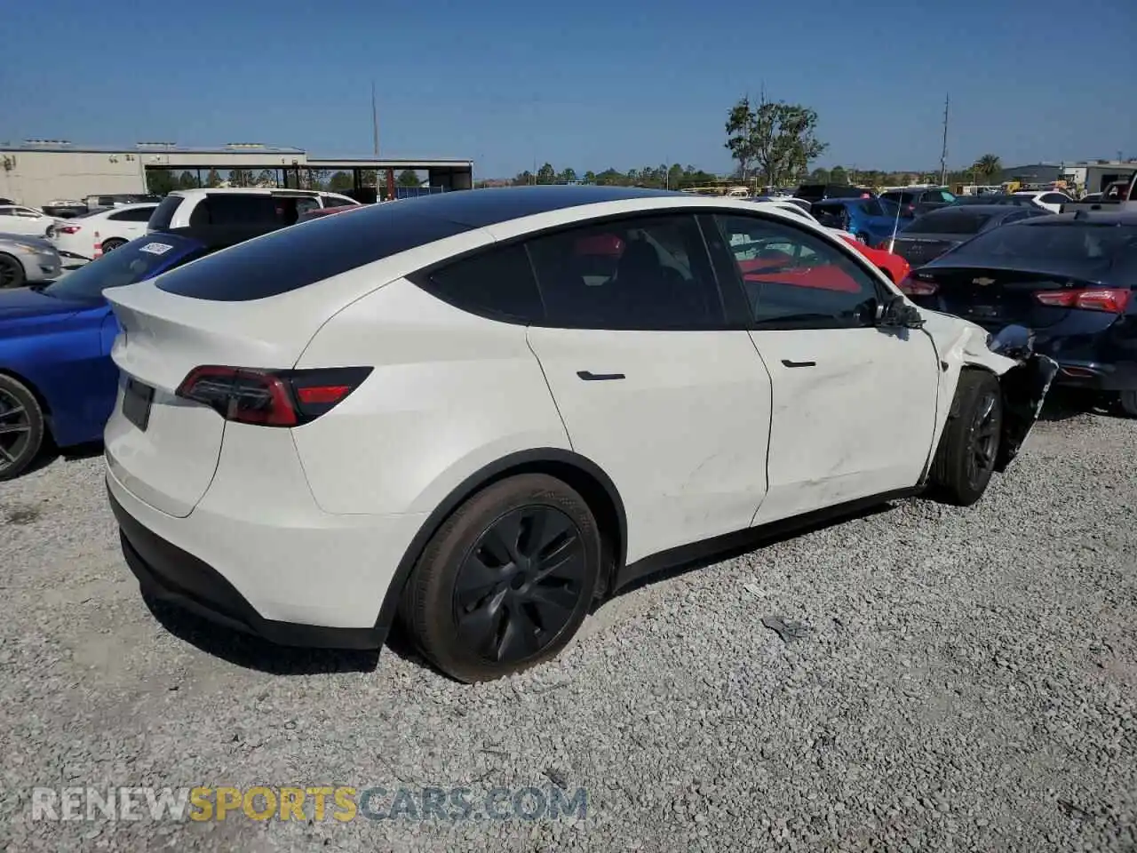 3 fotografías del automóvil dañado 7SAYGDED3RF131376 TESLA MODEL Y 2024