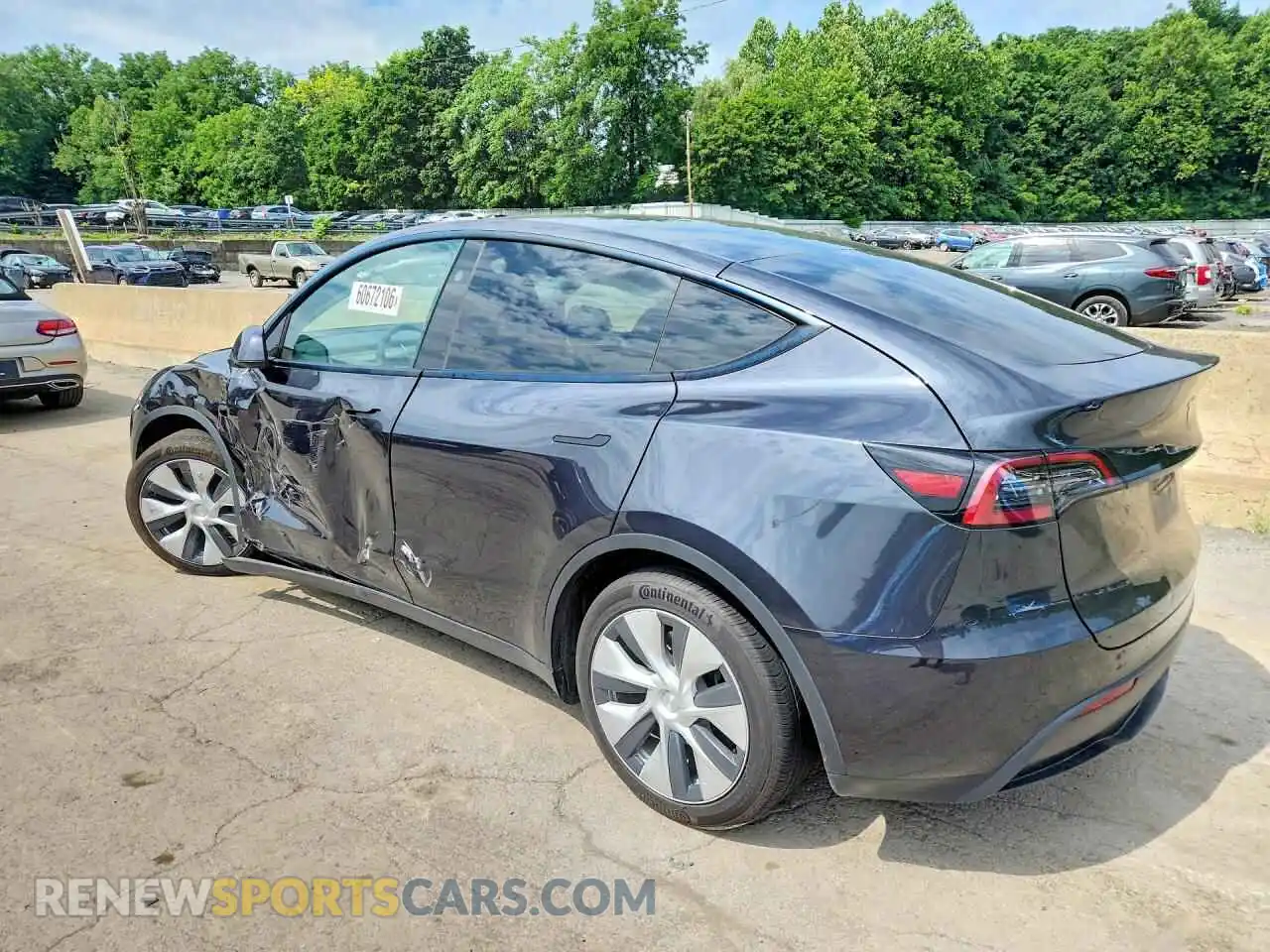 2 Photograph of a damaged car 7SAYGDED4RF027866 TESLA MODEL Y 2024