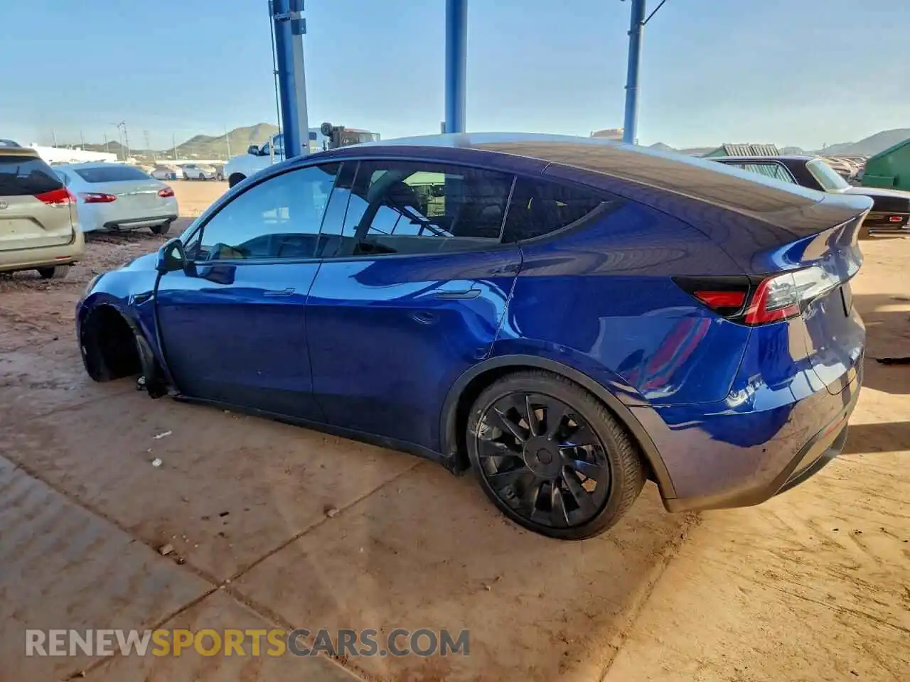 2 Photograph of a damaged car 7SAYGDED4RF053626 TESLA MODEL Y 2024