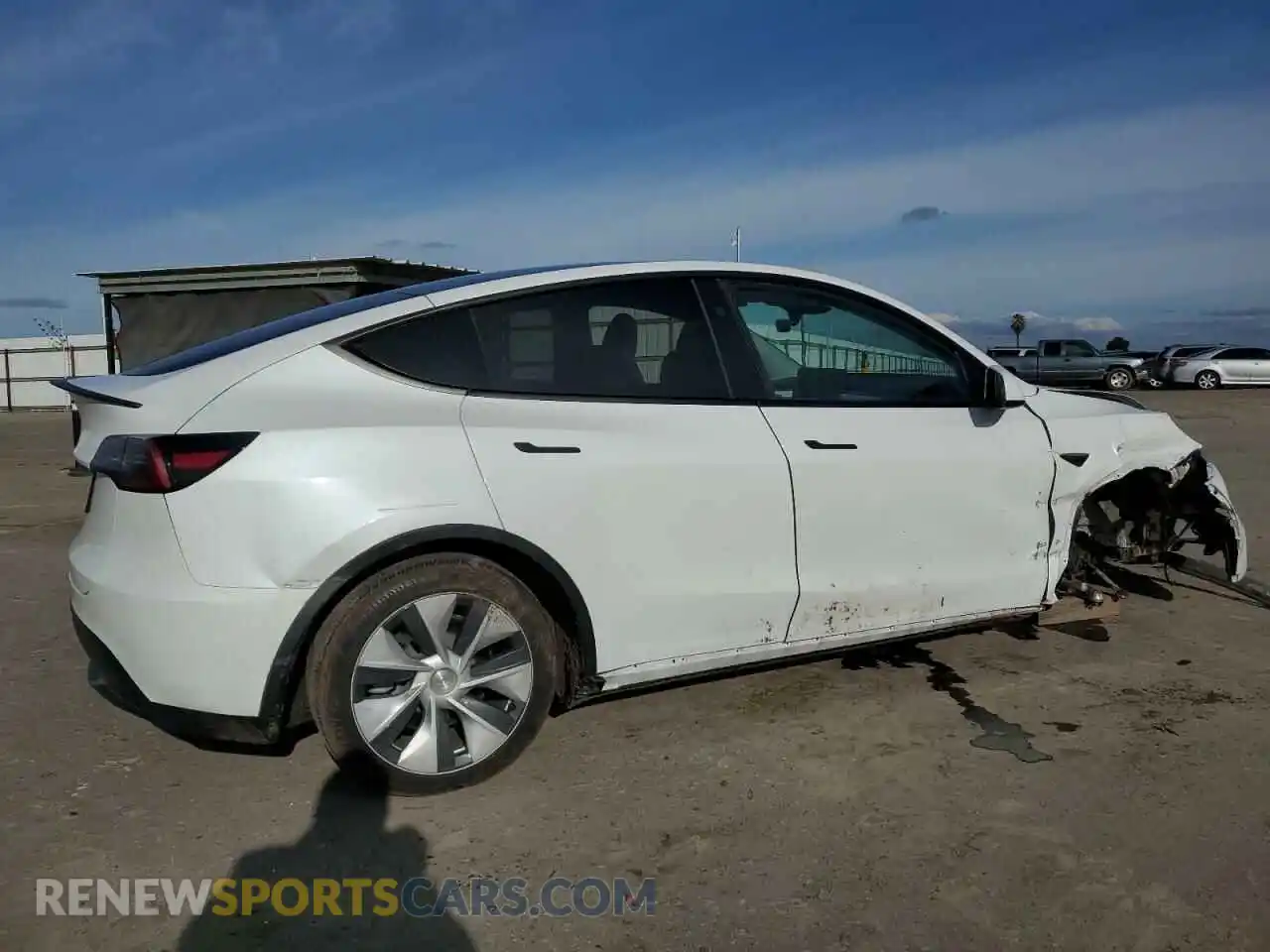 3 Photograph of a damaged car 7SAYGDED4RF055859 TESLA MODEL Y 2024