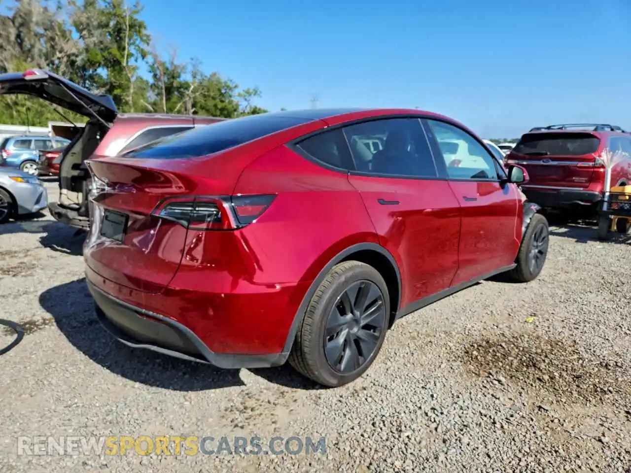 3 Photograph of a damaged car 7SAYGDED4RF152267 TESLA MODEL Y 2024