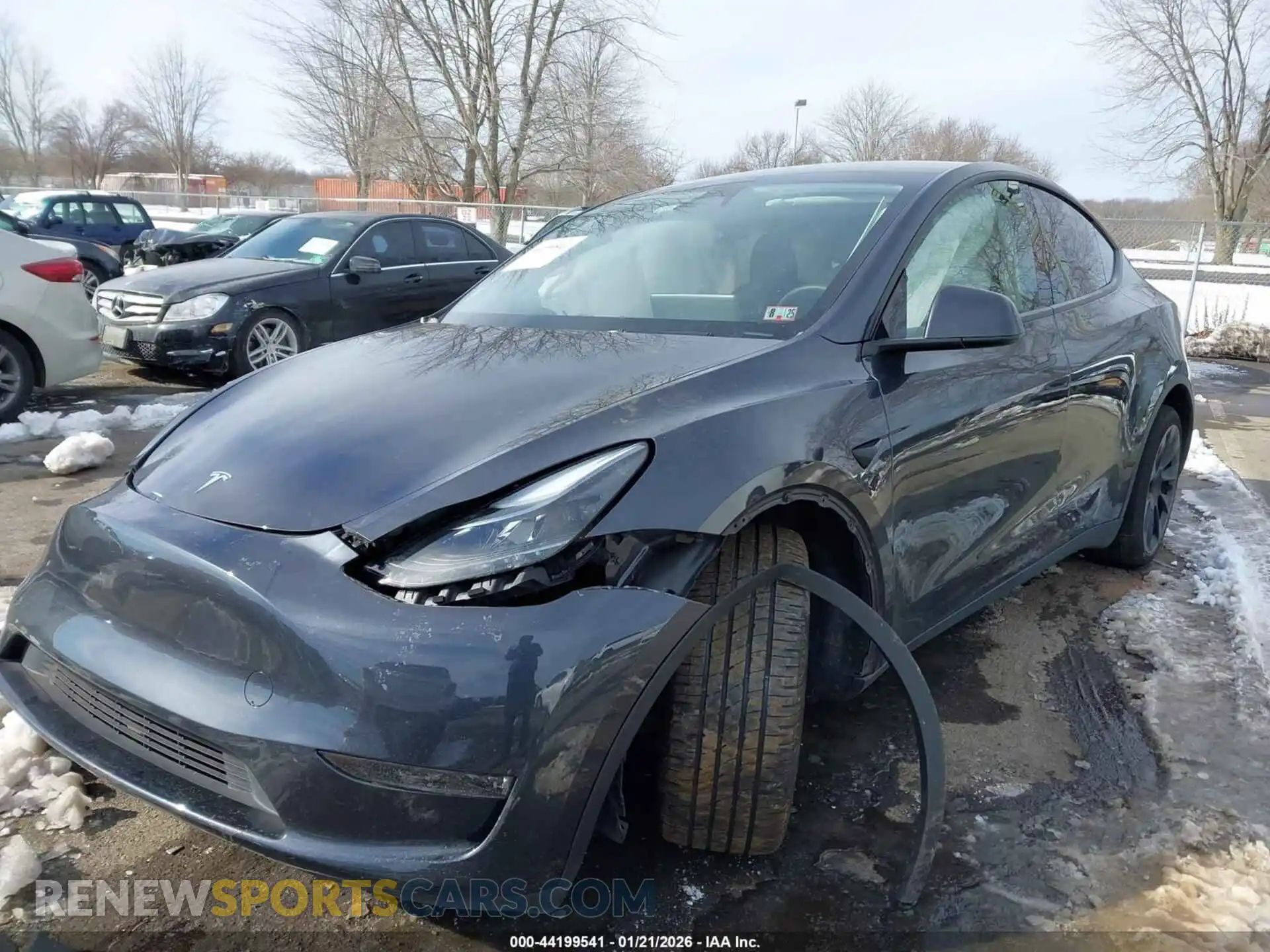 2 Photograph of a damaged car 7SAYGDED4RF159638 TESLA MODEL Y 2024