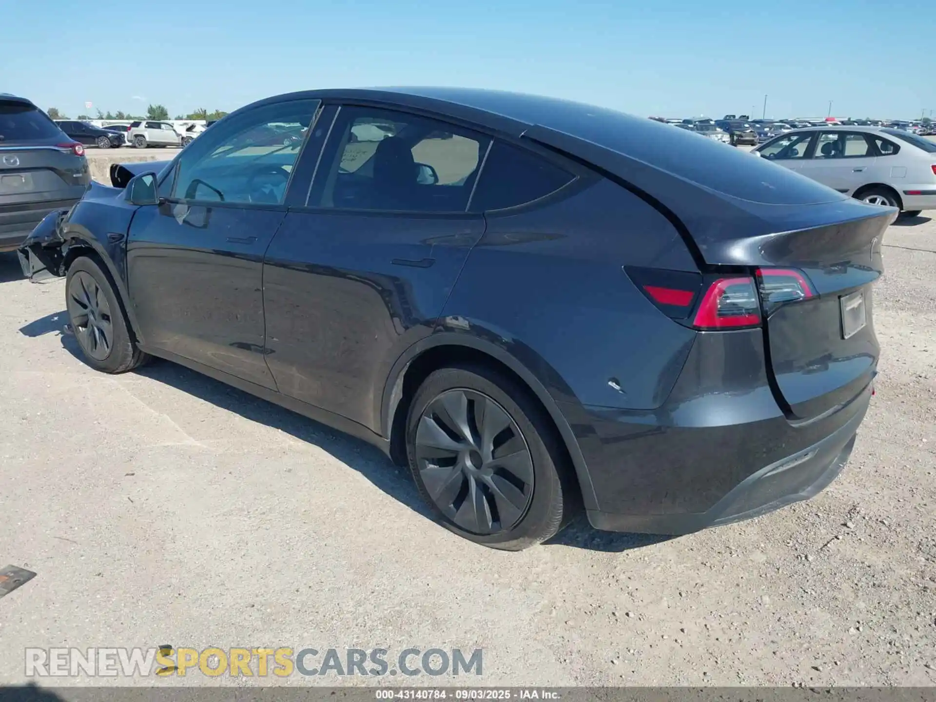 3 Photograph of a damaged car 7SAYGDED5RF101473 TESLA MODEL Y 2024