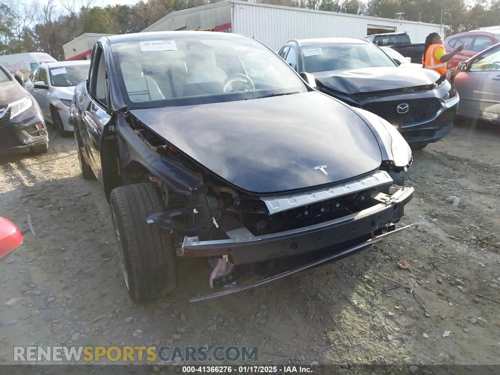 1 fotografías del automóvil dañado 7SAYGDED7RF011175 TESLA MODEL Y 2024