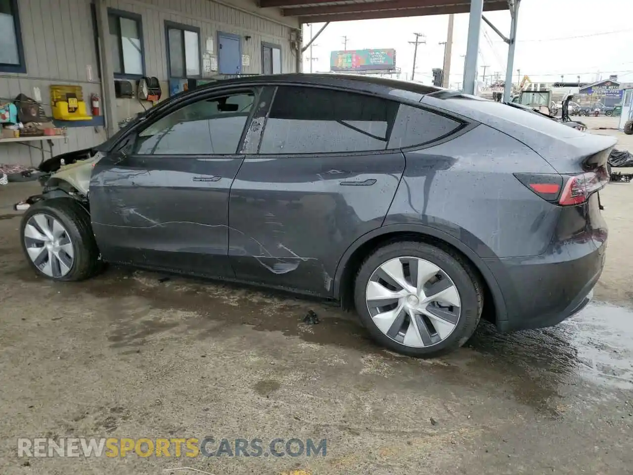 2 Photograph of a damaged car 7SAYGDED7RF042278 TESLA MODEL Y 2024