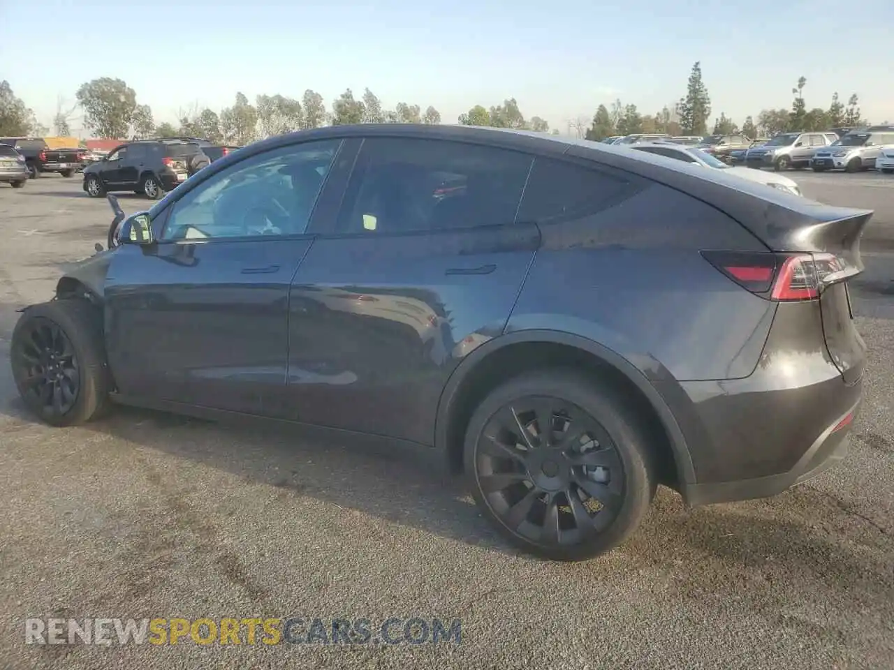 2 Photograph of a damaged car 7SAYGDED7RF056973 TESLA MODEL Y 2024