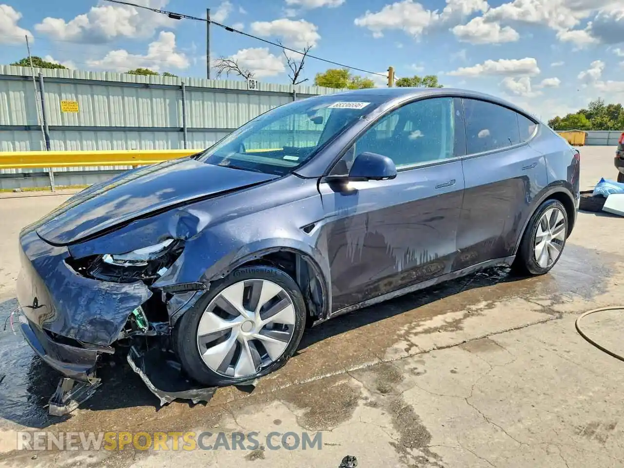 1 Photograph of a damaged car 7SAYGDED7RF093246 TESLA MODEL Y 2024