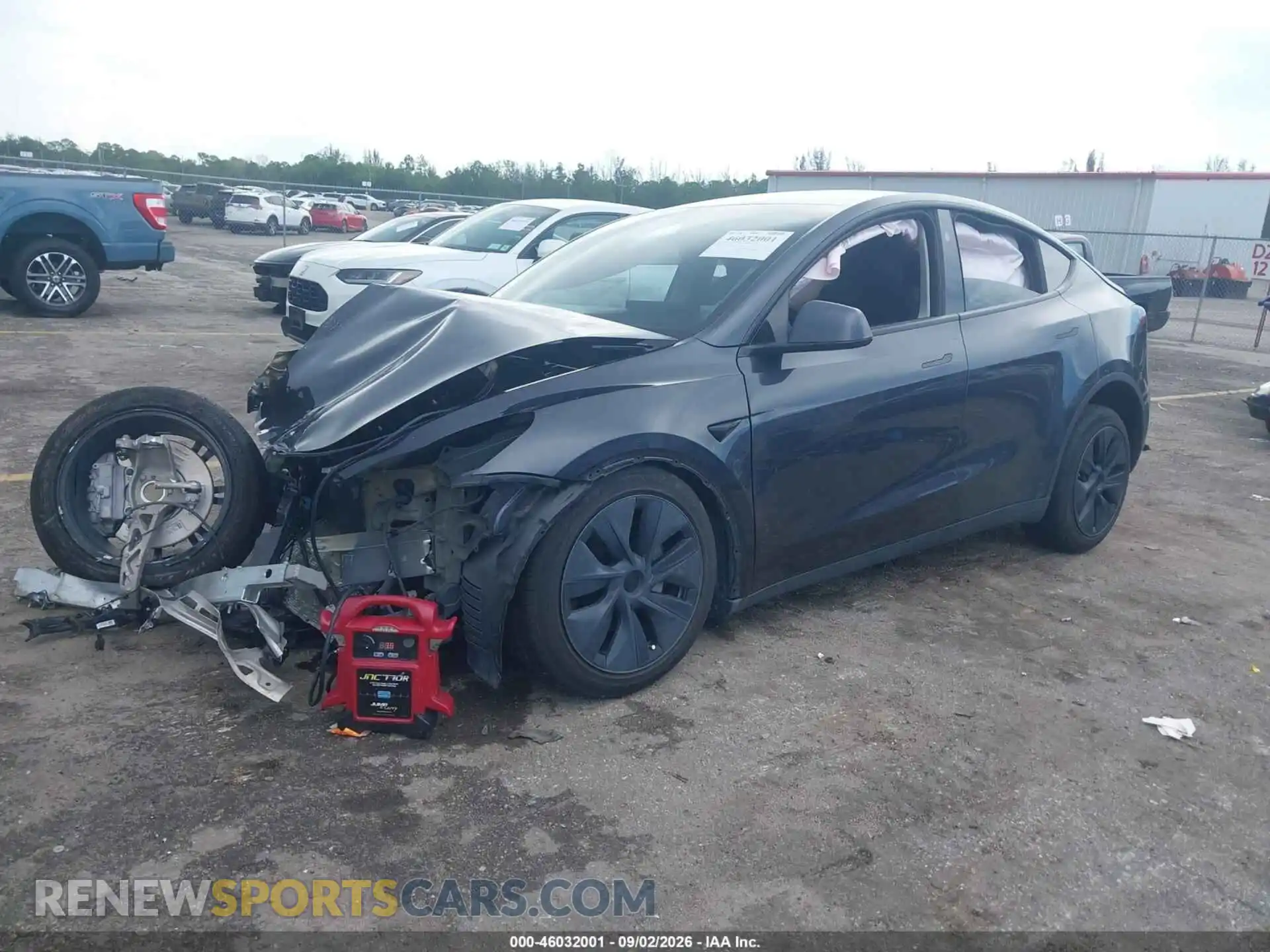 2 Photograph of a damaged car 7SAYGDED7RF096387 TESLA MODEL Y 2024