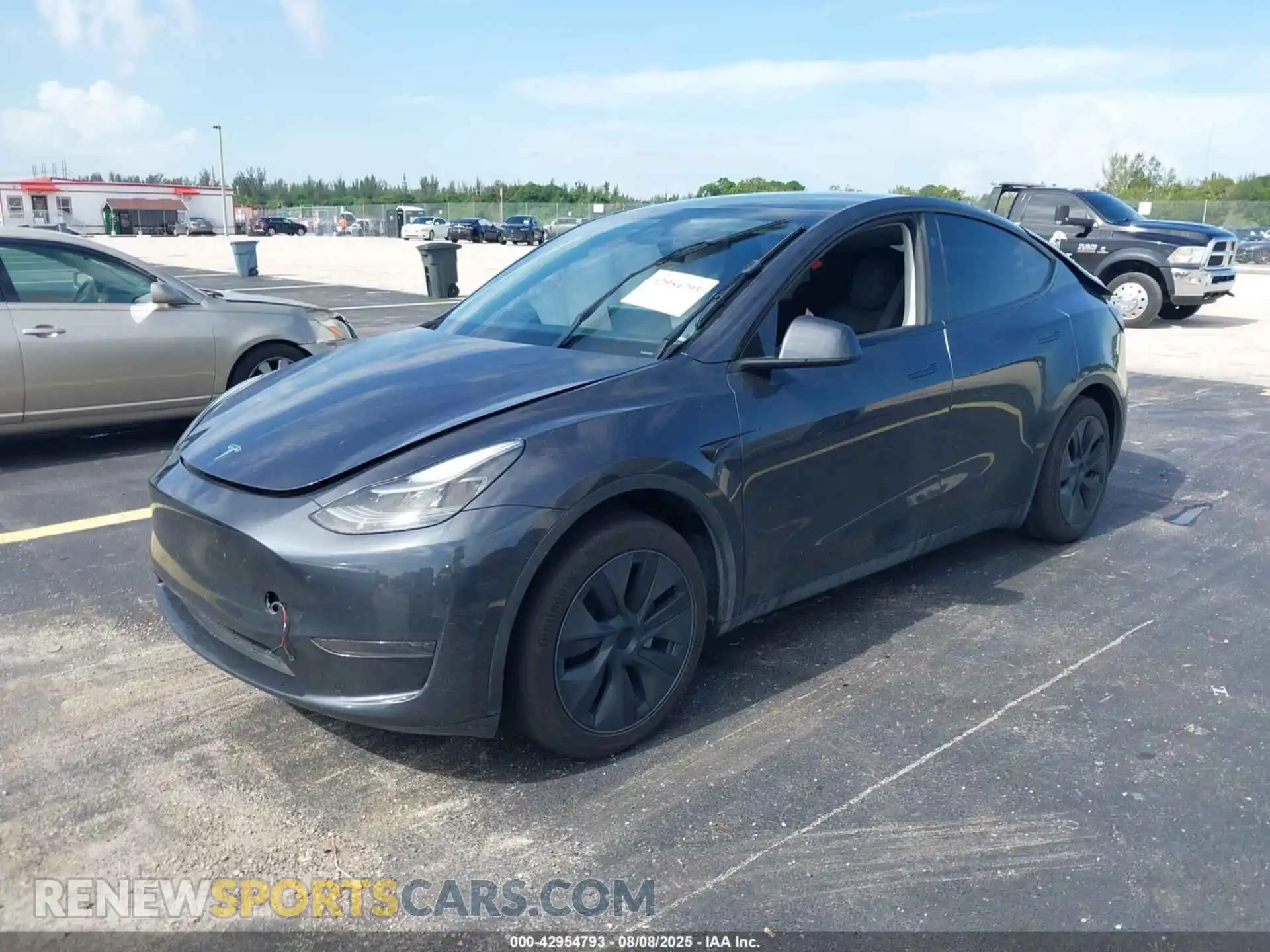 2 Photograph of a damaged car 7SAYGDED7RF113057 TESLA MODEL Y 2024