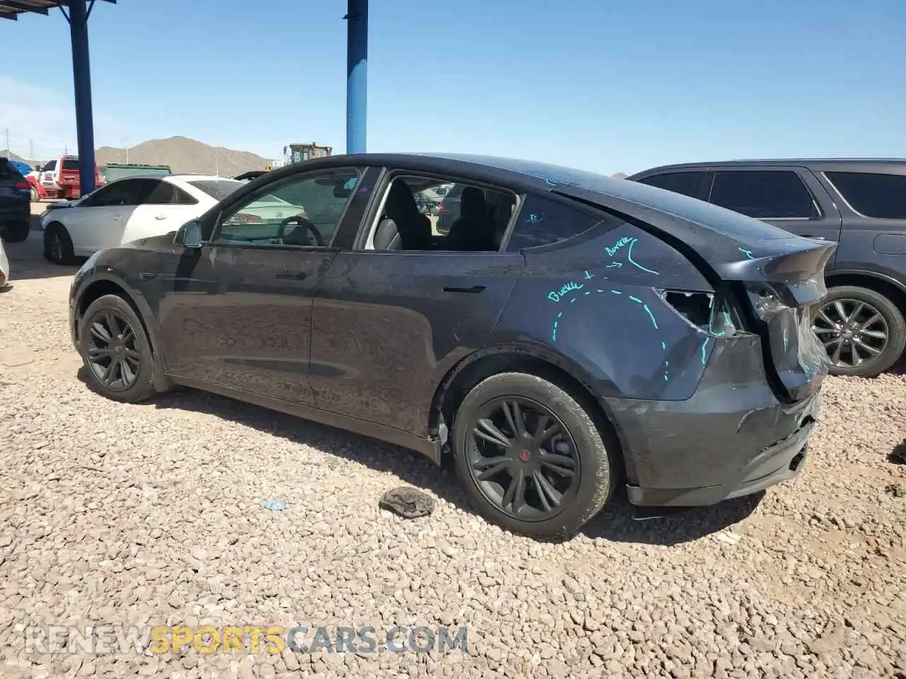 2 Photograph of a damaged car 7SAYGDED7RF119733 TESLA MODEL Y 2024