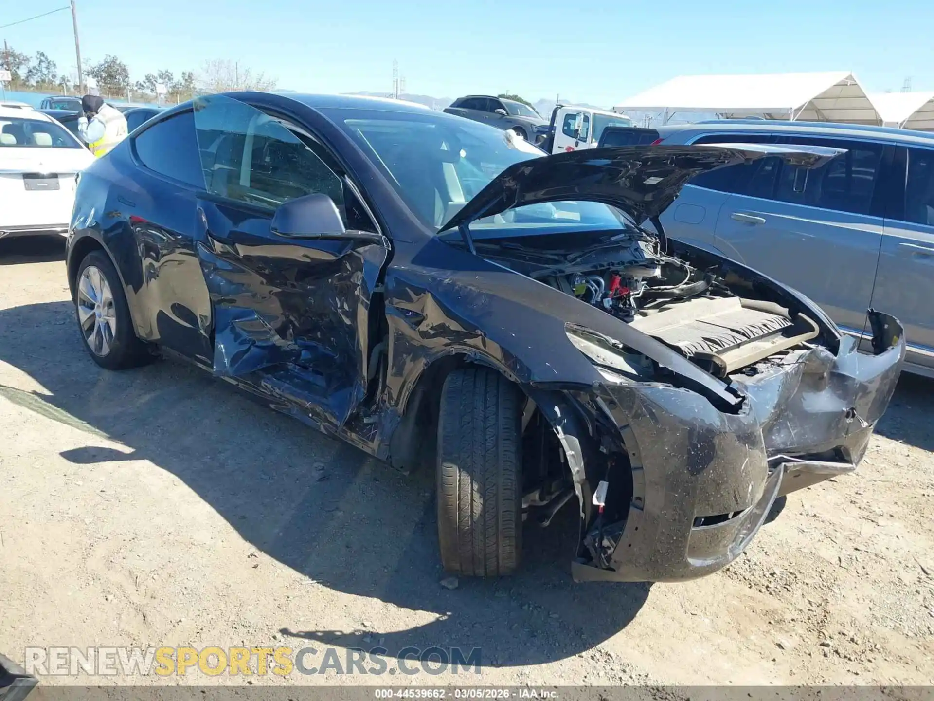 1 Photograph of a damaged car 7SAYGDED8RF011248 TESLA MODEL Y 2024