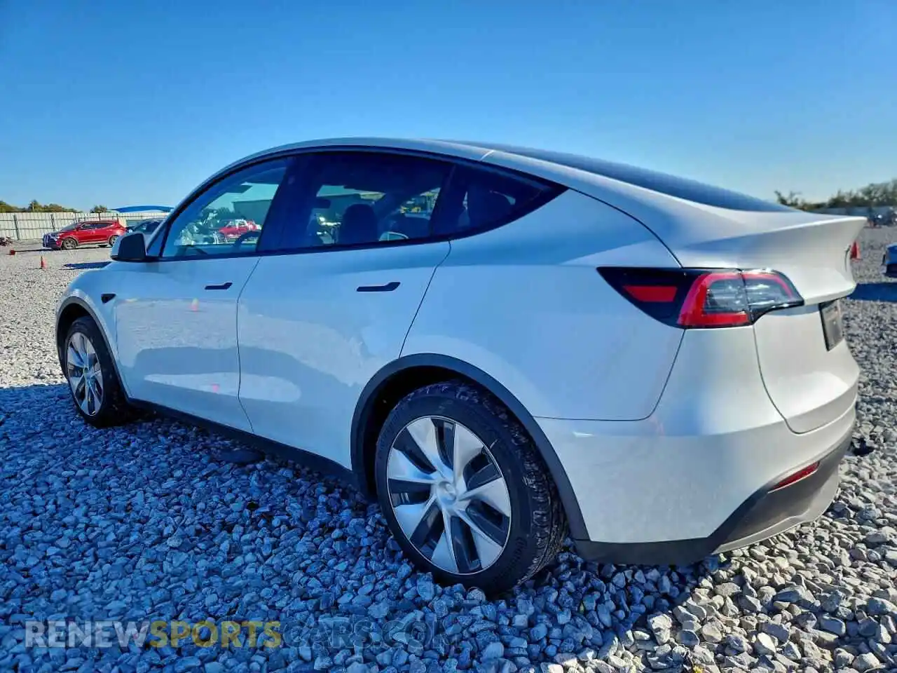 2 Photograph of a damaged car 7SAYGDED8RF055749 TESLA MODEL Y 2024