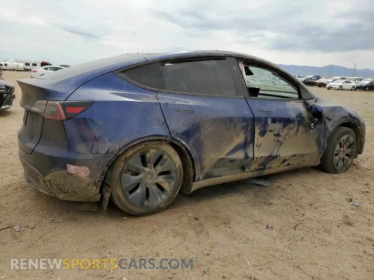 3 Photograph of a damaged car 7SAYGDED8RF211689 TESLA MODEL Y 2024