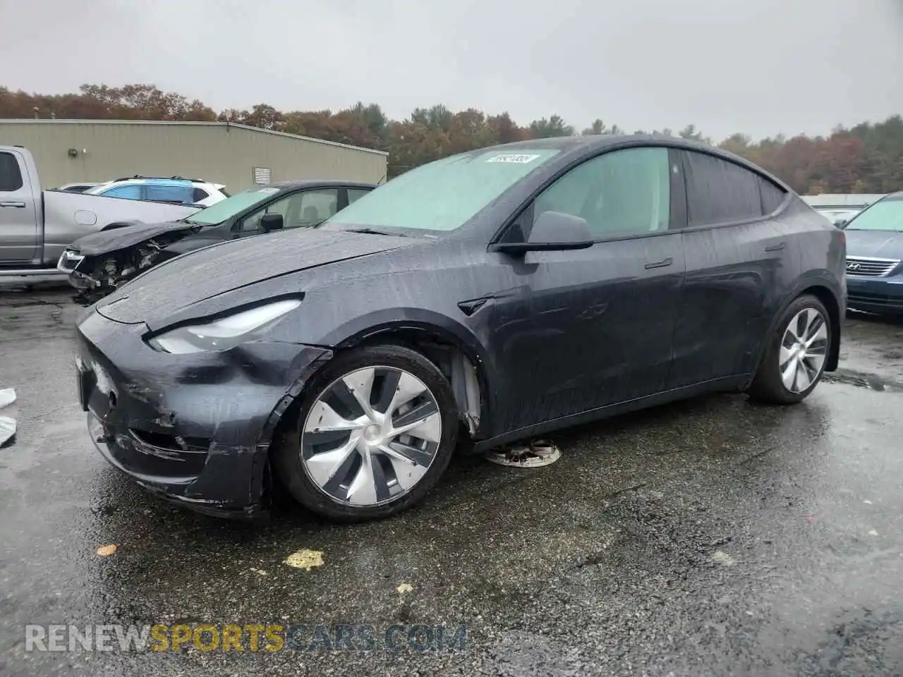 1 Photograph of a damaged car 7SAYGDED9RF018824 TESLA MODEL Y 2024
