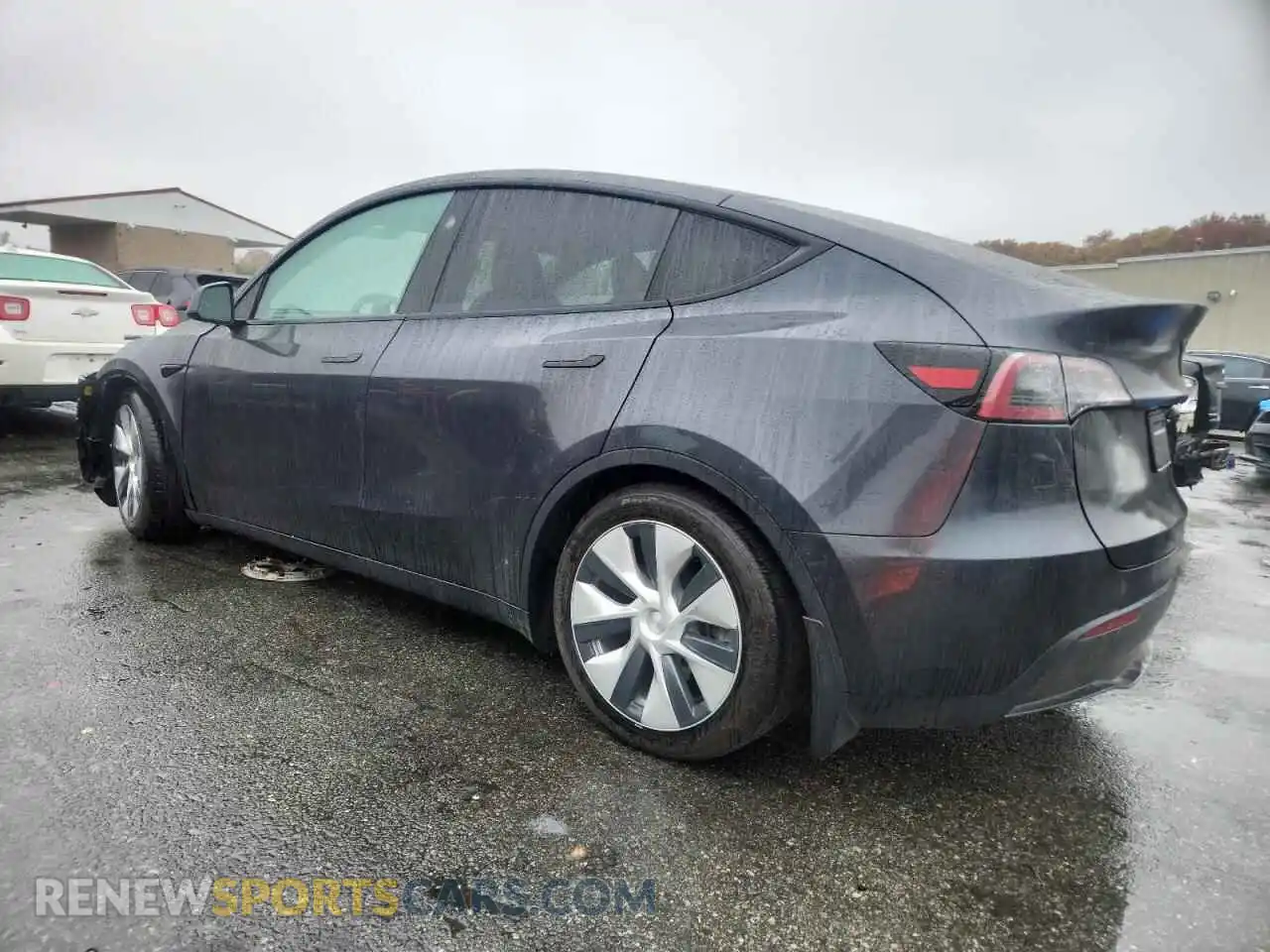 2 Photograph of a damaged car 7SAYGDED9RF018824 TESLA MODEL Y 2024