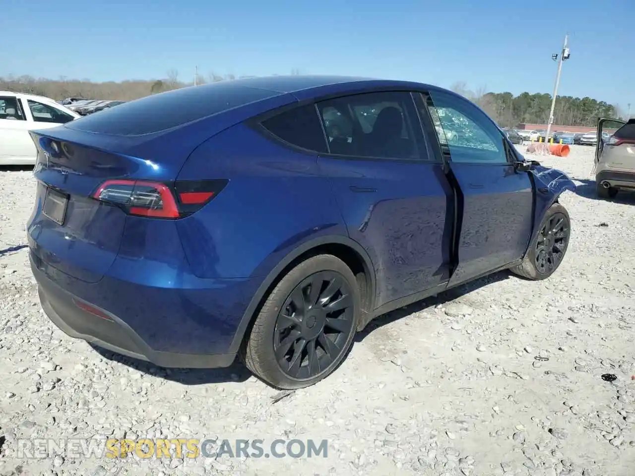 3 Photograph of a damaged car 7SAYGDED9RF046879 TESLA MODEL Y 2024