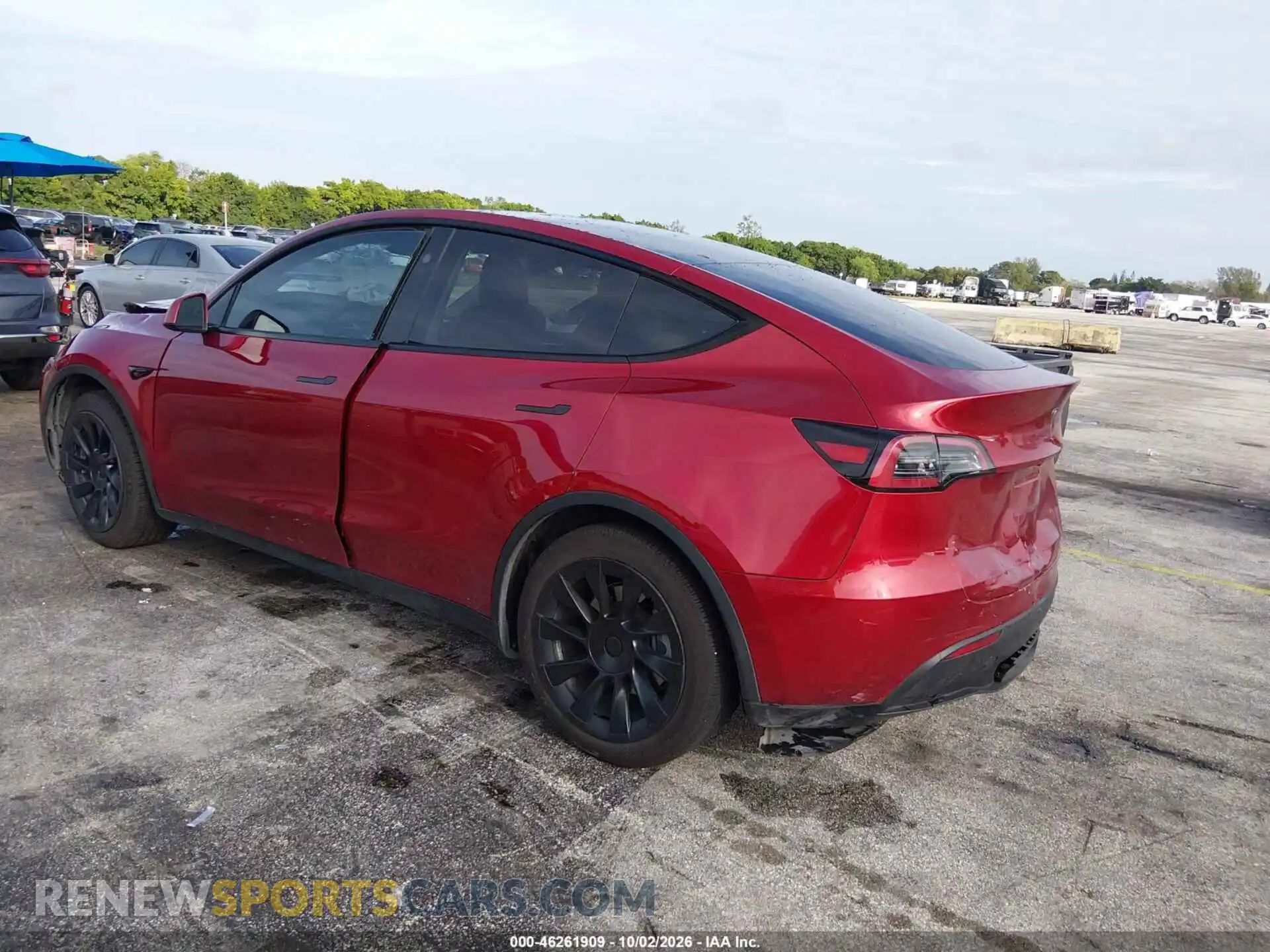 3 fotografías del automóvil dañado 7SAYGDED9RF092292 TESLA MODEL Y 2024
