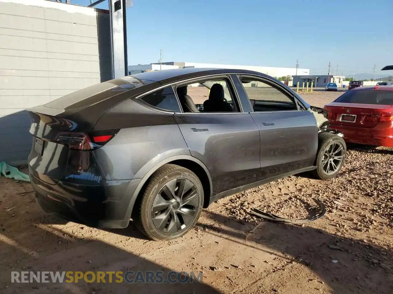 3 Photograph of a damaged car 7SAYGDED9RF119930 TESLA MODEL Y 2024