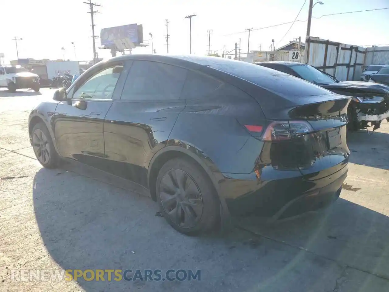 2 Photograph of a damaged car 7SAYGDED9RF121533 TESLA MODEL Y 2024