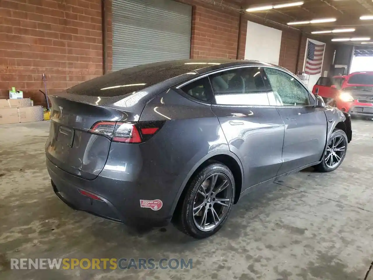 3 Photograph of a damaged car 7SAYGDED9RF129535 TESLA MODEL Y 2024