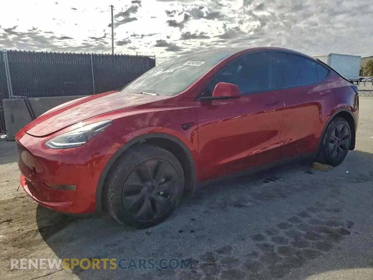 1 Photograph of a damaged car 7SAYGDED9RF203990 TESLA MODEL Y 2024