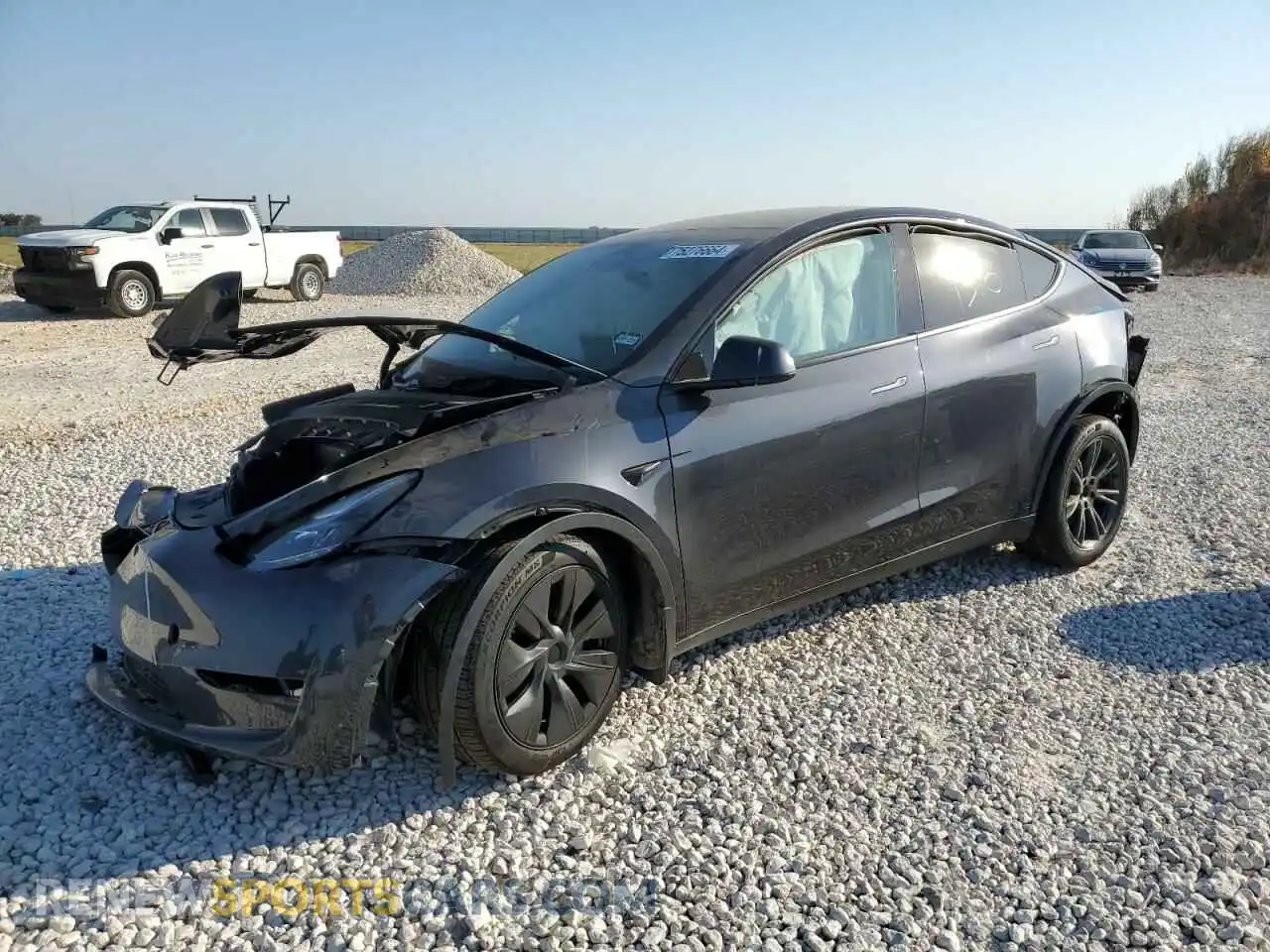 1 Photograph of a damaged car 7SAYGDEDXRA310091 TESLA MODEL Y 2024