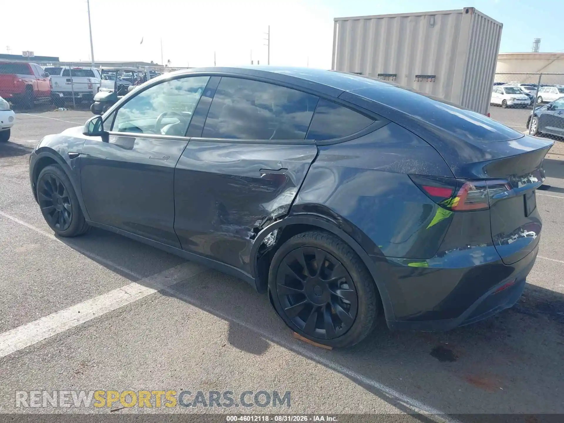 3 Photograph of a damaged car 7SAYGDEDXRF016368 TESLA MODEL Y 2024