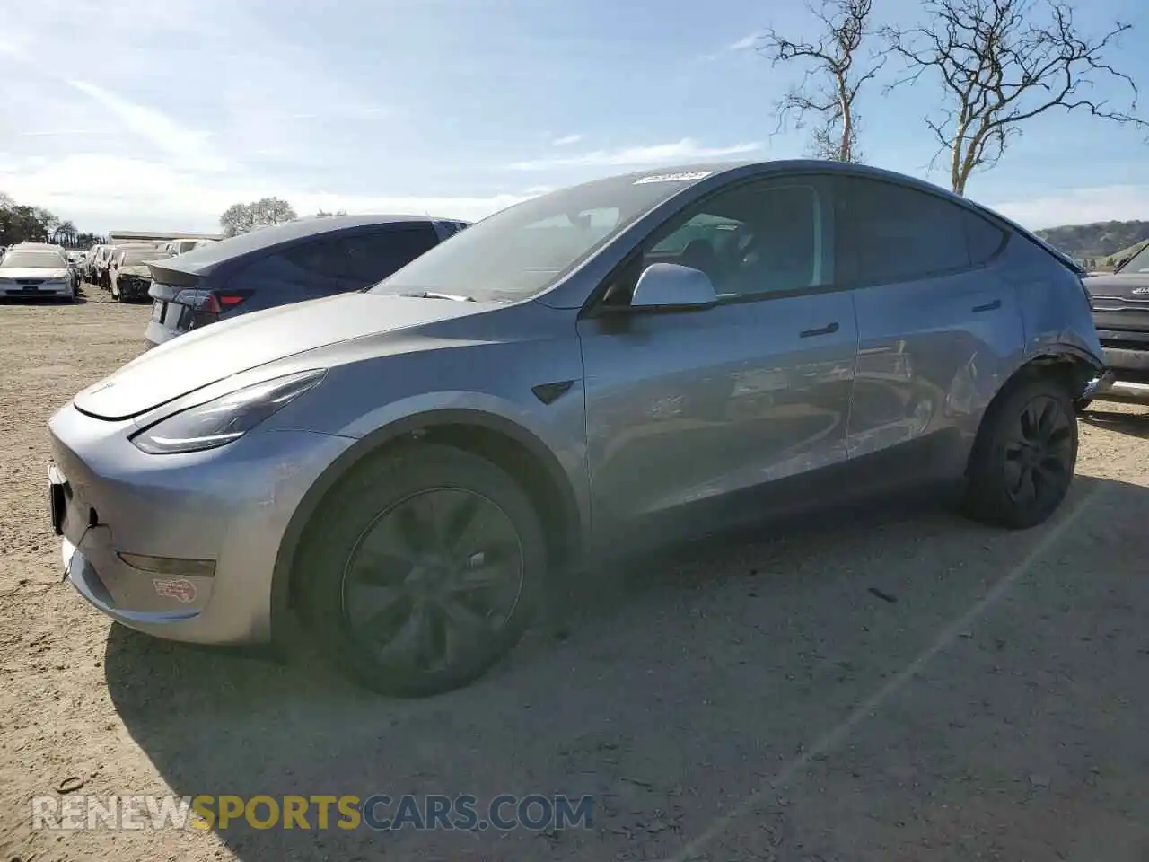 1 Photograph of a damaged car 7SAYGDEDXRF194622 TESLA MODEL Y 2024
