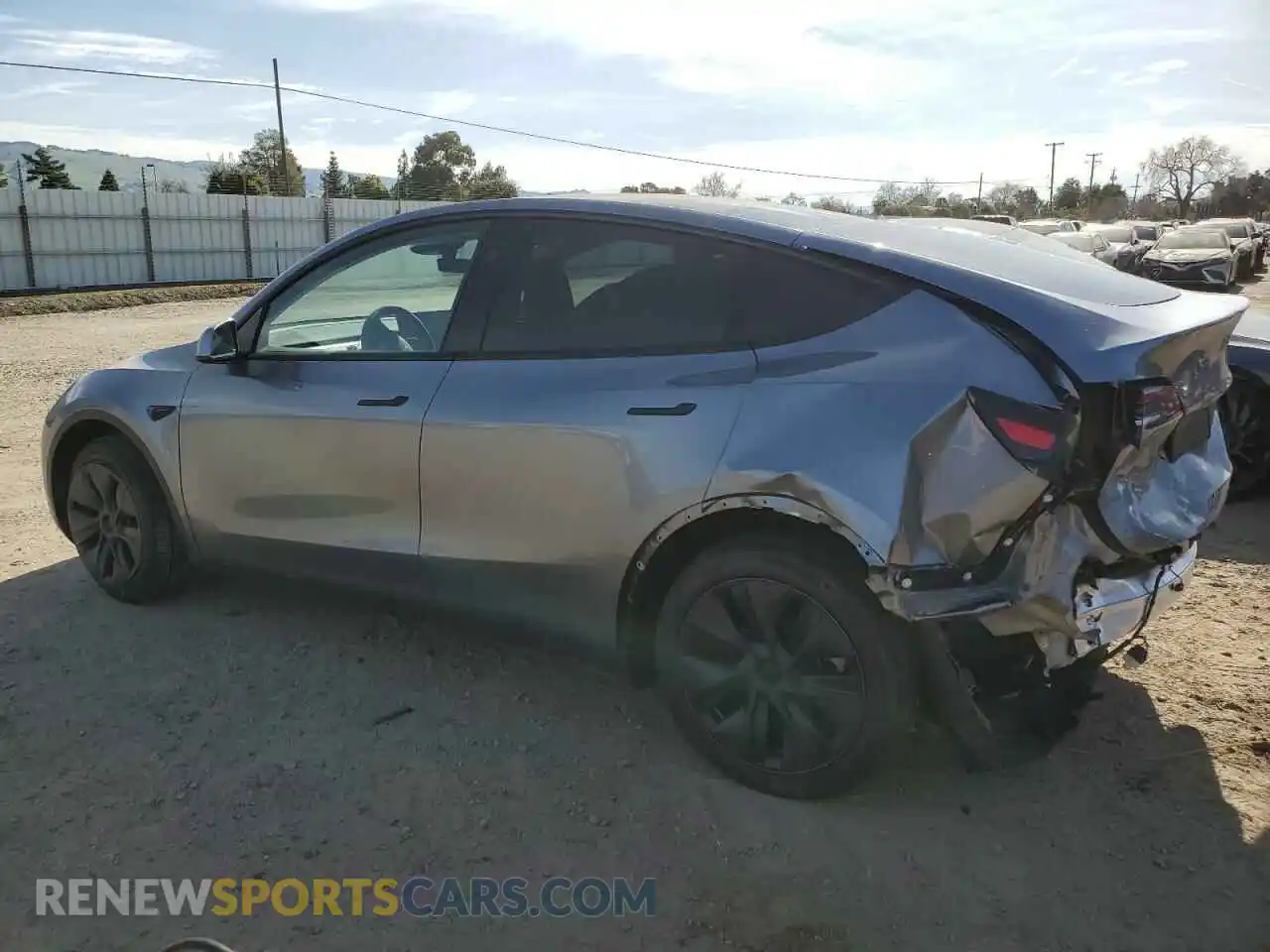 2 Photograph of a damaged car 7SAYGDEDXRF194622 TESLA MODEL Y 2024