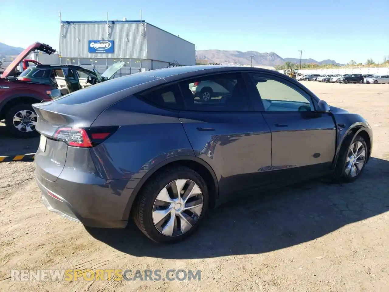 3 Photograph of a damaged car 7SAYGDEE0RA217282 TESLA MODEL Y 2024