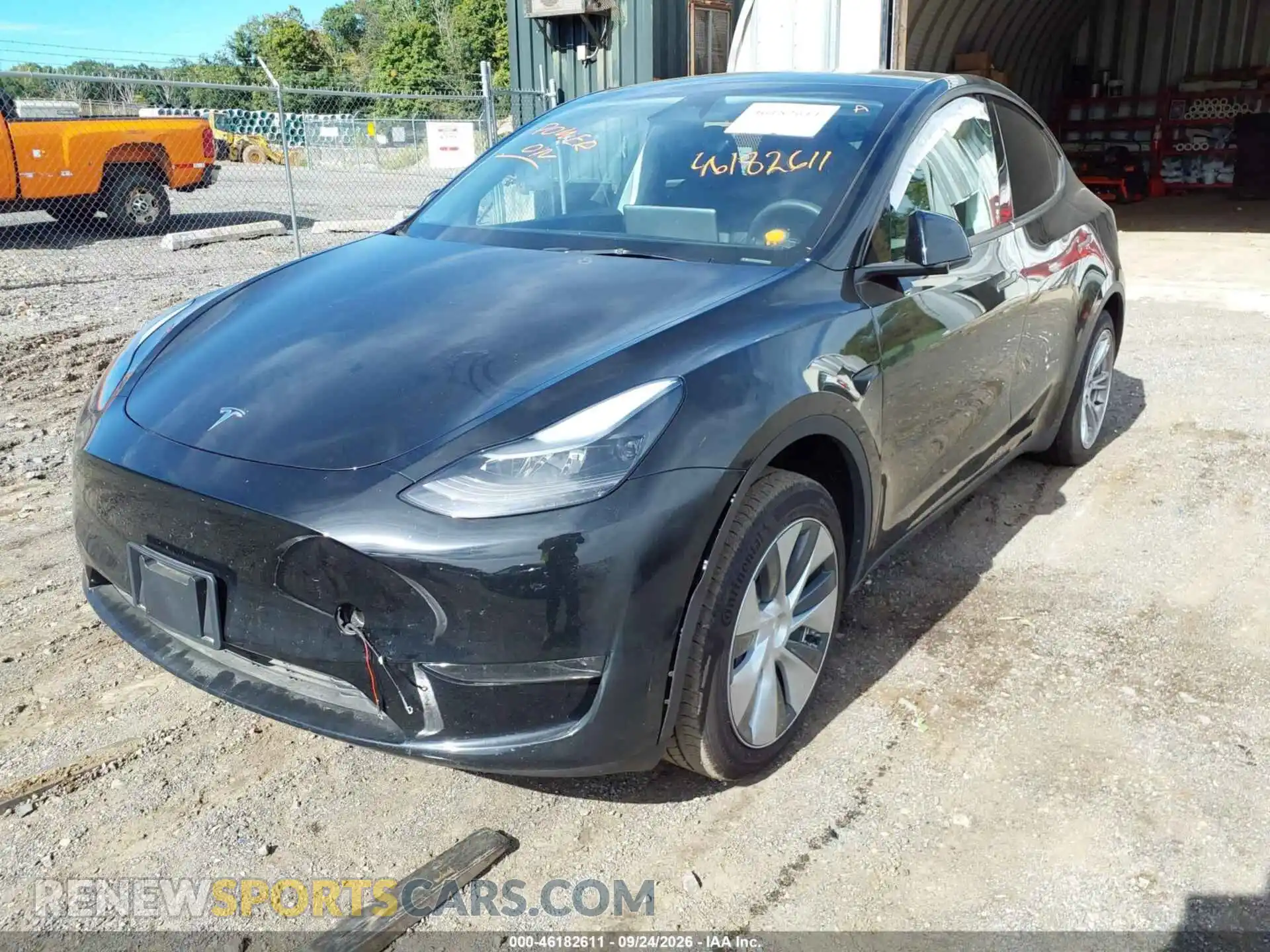 2 Photograph of a damaged car 7SAYGDEE0RA225740 TESLA MODEL Y 2024