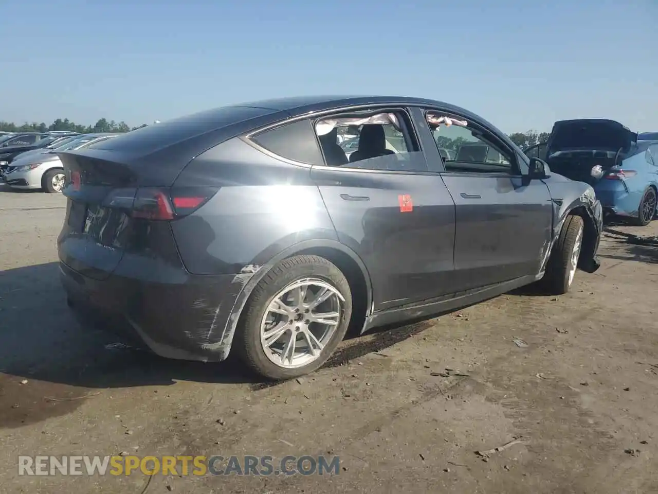 3 Photograph of a damaged car 7SAYGDEE0RA248676 TESLA MODEL Y 2024