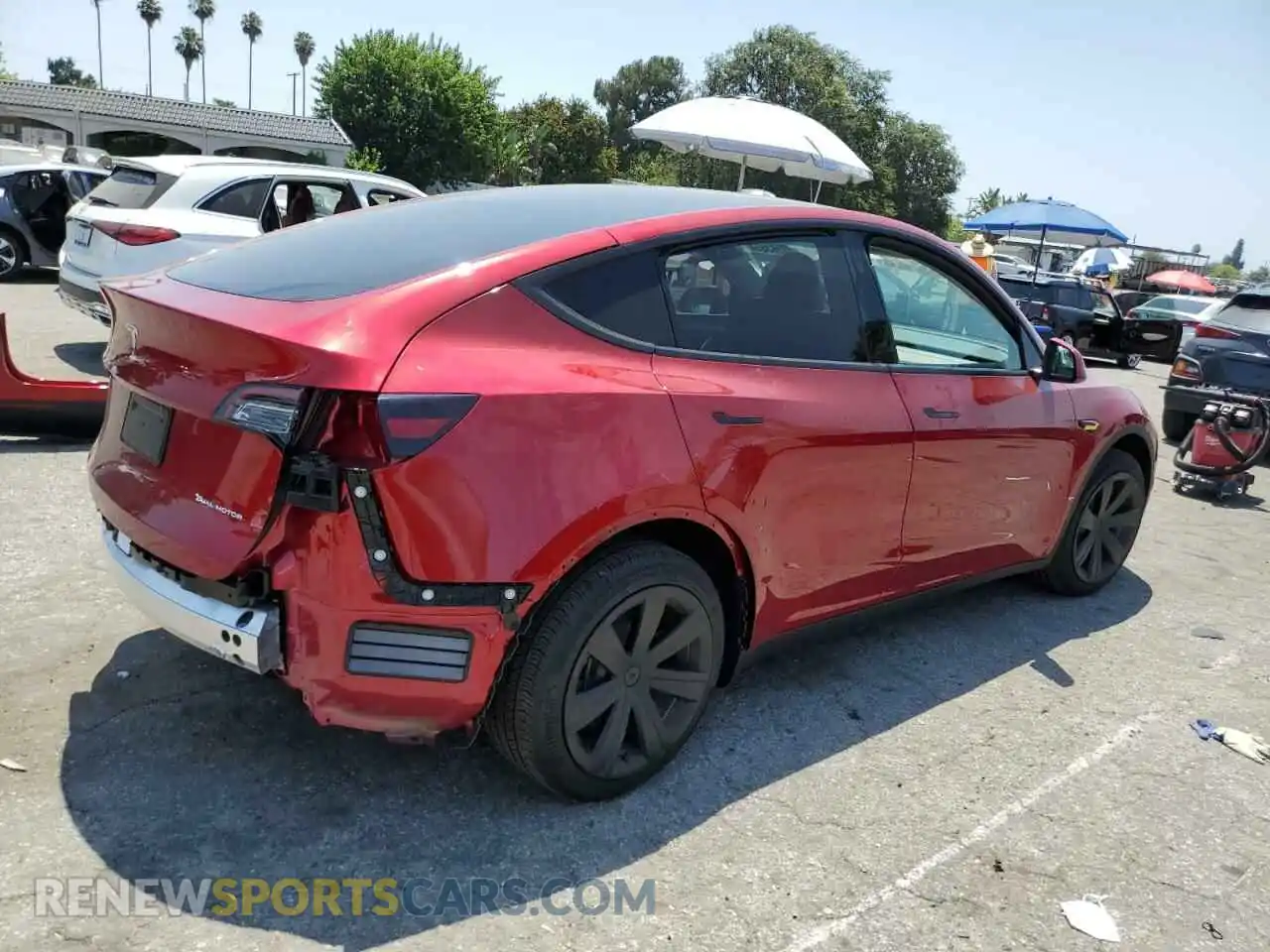 3 Photograph of a damaged car 7SAYGDEE0RA259631 TESLA MODEL Y 2024