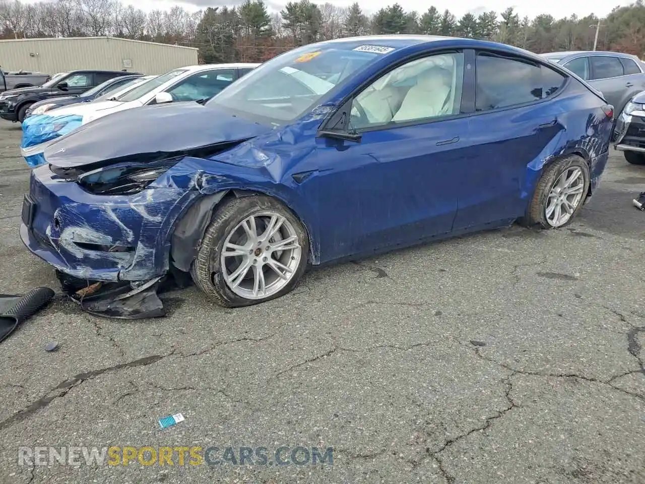 1 Photograph of a damaged car 7SAYGDEE0RA265588 TESLA MODEL Y 2024