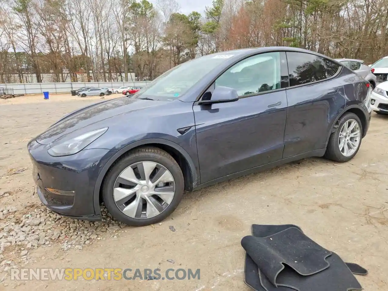 1 Photograph of a damaged car 7SAYGDEE0RA283024 TESLA MODEL Y 2024