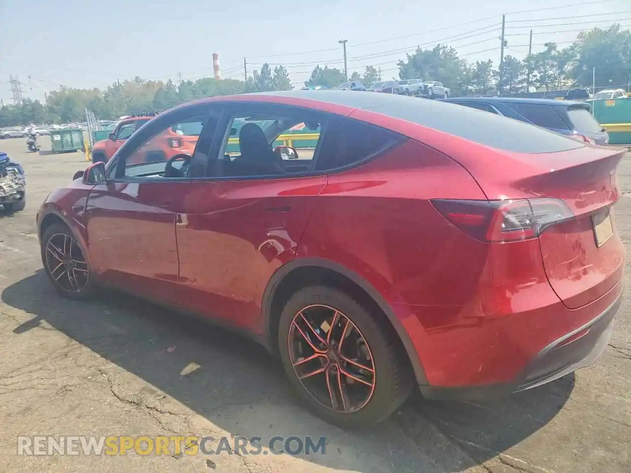 2 Photograph of a damaged car 7SAYGDEE0RF065930 TESLA MODEL Y 2024