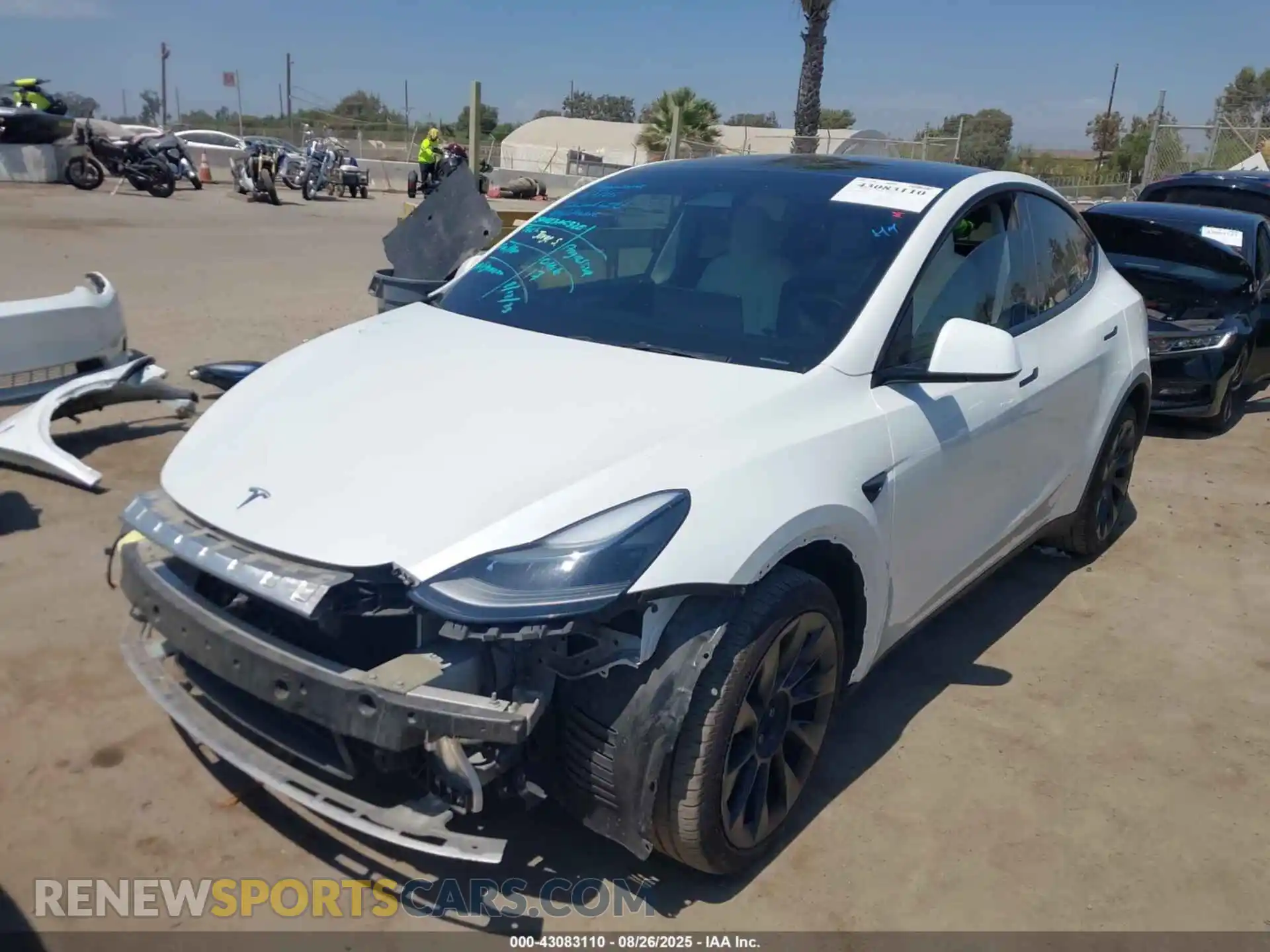 2 fotografías del automóvil dañado 7SAYGDEE0RF066186 TESLA MODEL Y 2024