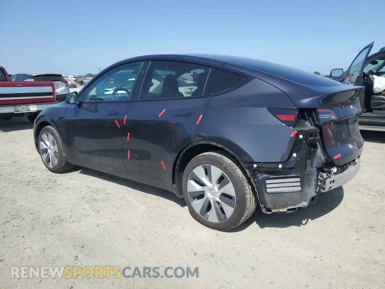 2 Photograph of a damaged car 7SAYGDEE0RF075700 TESLA MODEL Y 2024