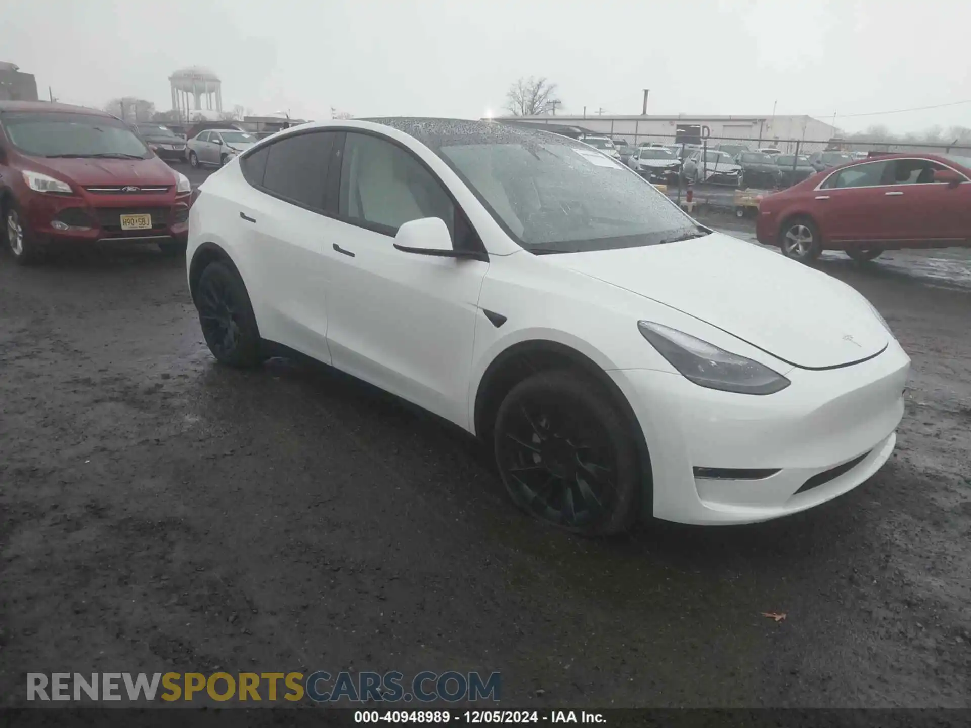 1 Photograph of a damaged car 7SAYGDEE0RF152369 TESLA MODEL Y 2024