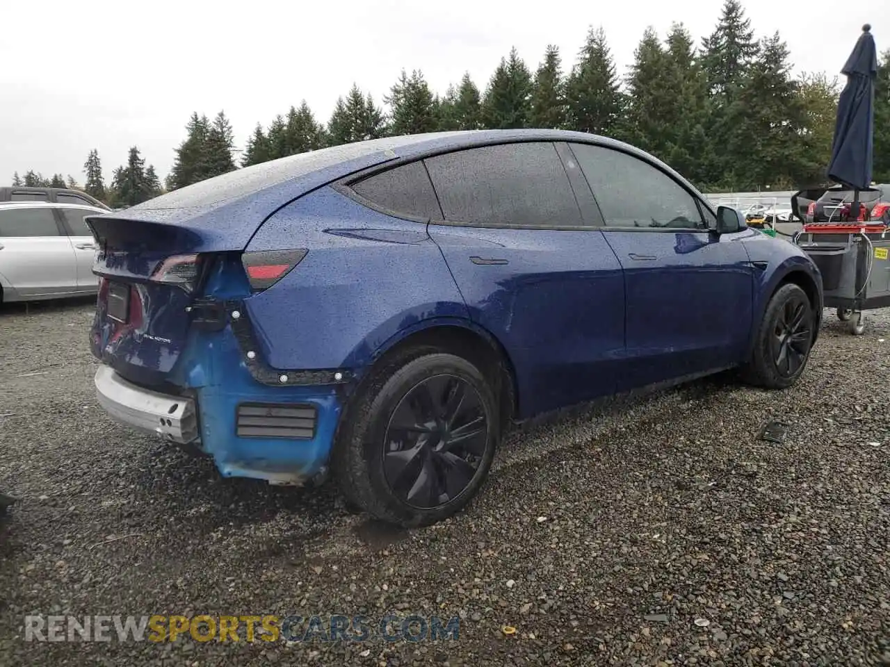 3 Photograph of a damaged car 7SAYGDEE0RF168832 TESLA MODEL Y 2024