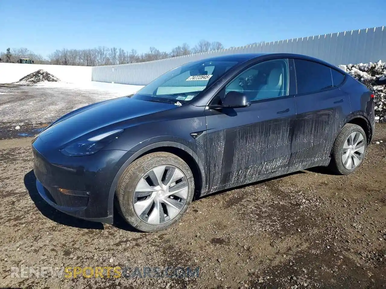 1 Photograph of a damaged car 7SAYGDEE0RF985587 TESLA MODEL Y 2024