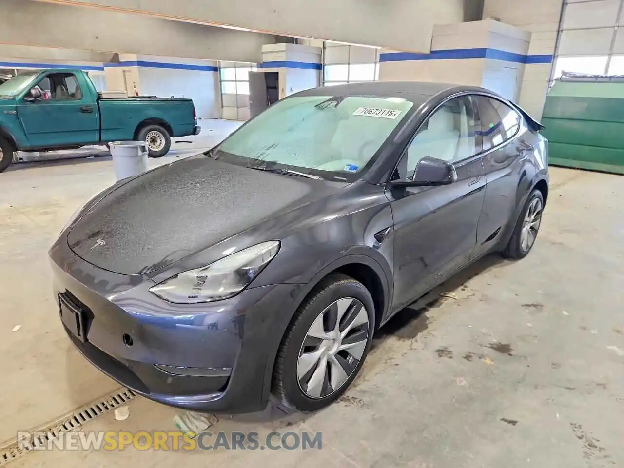 1 Photograph of a damaged car 7SAYGDEE1RA224418 TESLA MODEL Y 2024
